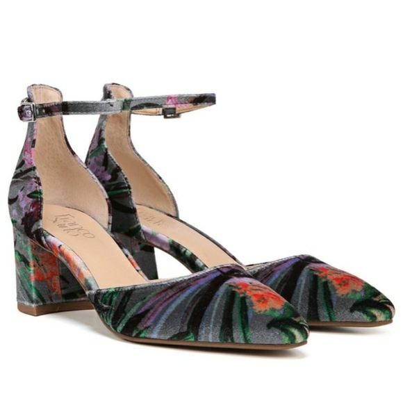 Franco Sarto Shoes - NIB Franco Sarto Keena Velevet Floral Pumps
